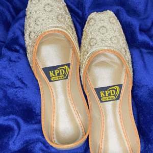 Royal Golden Khussa – Luxurious Ethnic Footwear